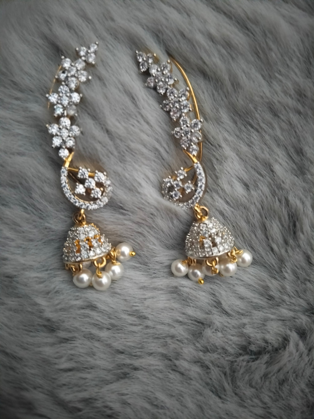 Earcuffs with jhumka